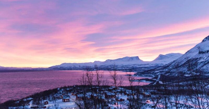 Abisko: Guided Sunrise Morning Hike With Hot Chocolate - Group Size and Availability
