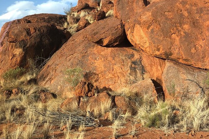 Aboriginal Homelands Experience From Ayers Rock Including Sunset - Learning About Anangu Culture
