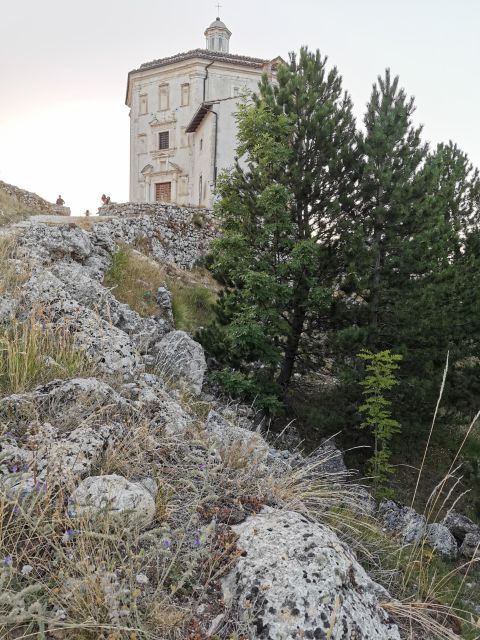 Abruzzo of Ladyhawke From Rome (Summer Version) - Key Points