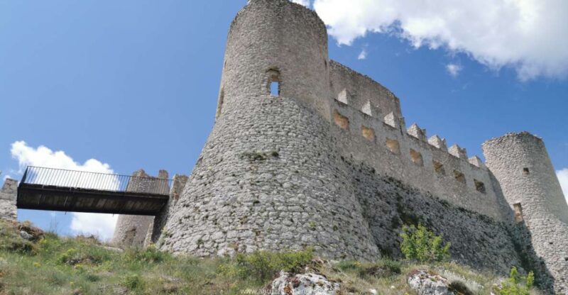 Abruzzo of Ladyhawke From Rome (Summer Version) - Local Tasting and Crafts