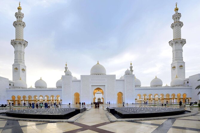 Abu Dhabi City Sightseeing Tour From Dubai - Sheikh Zayed Grand Mosque