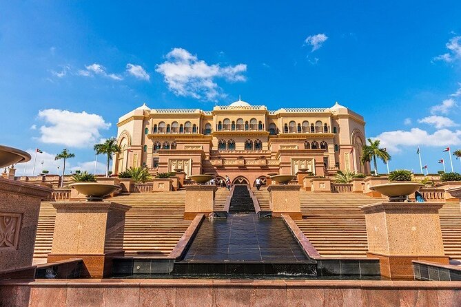 Abu Dhabi City Sightseeing Tour From Dubai - Corniche Waterfront Stroll