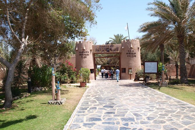 Abu Dhabi City Tour Full Day With Private Car - Experience Modern Architecture