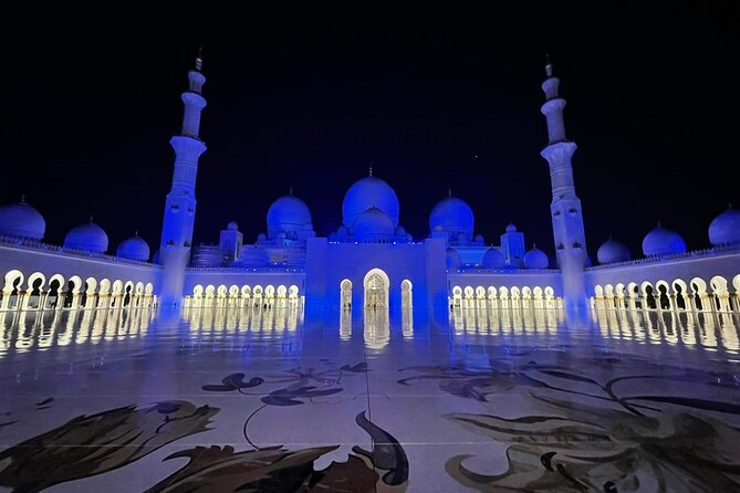 Abu Dhabi City Tour + Louver Museum, Sharing Basis - Traveler Participation