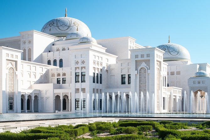 Abu Dhabi City Tour With Buffet Lunch - Dress Code Guidelines