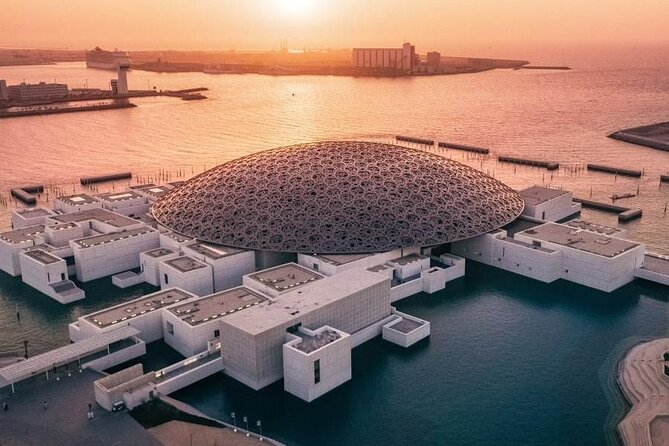 Abu Dhabi City Tour With Louvre Museum From Dubai Small Group - Pickup Information