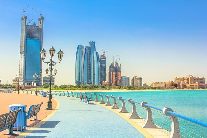Abu Dhabi Full-Day Tour From Dubai With Lunch - Exceptional Guide Experiences