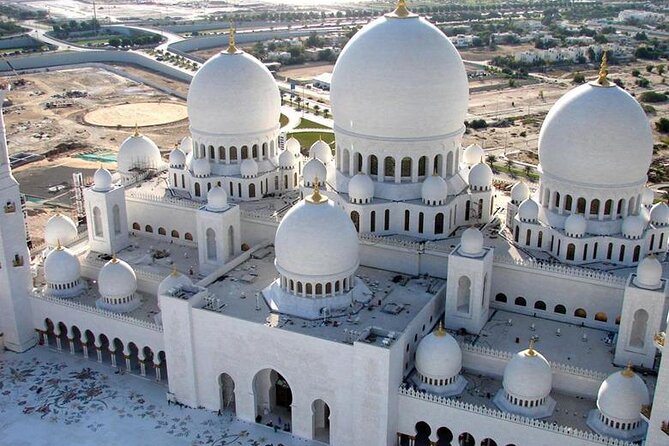 Abu Dhabi Grand Mosque, Etihad Towers & Royal Palace Visit From Dubai - Group Size and Experience