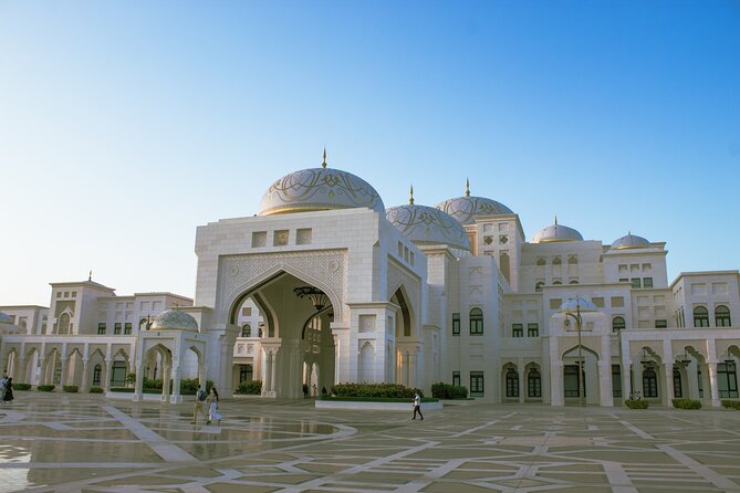 Abu Dhabi Grand Mosque, Qasr Al Watan and Louver Museum - Qasr Al Watan Experience
