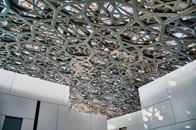 Abu Dhabi Grand Mosque Tour With Louvre Museum Tickets - Included Amenities and Services