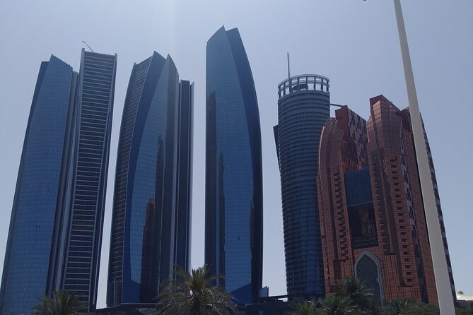 Abu Dhabi : Private Tour With Professional Driver From Dubai - Positive Customer Reviews