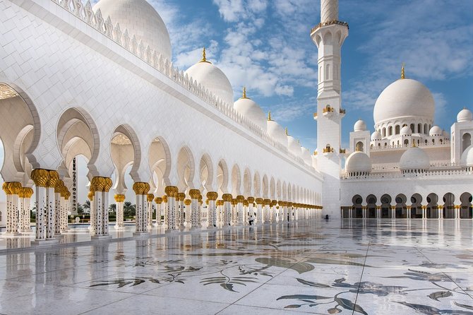 Abu Dhabi Private Tour With Qasr Al Watan & Gold Cappuccino at Emirates Palace - Cultural Experiences