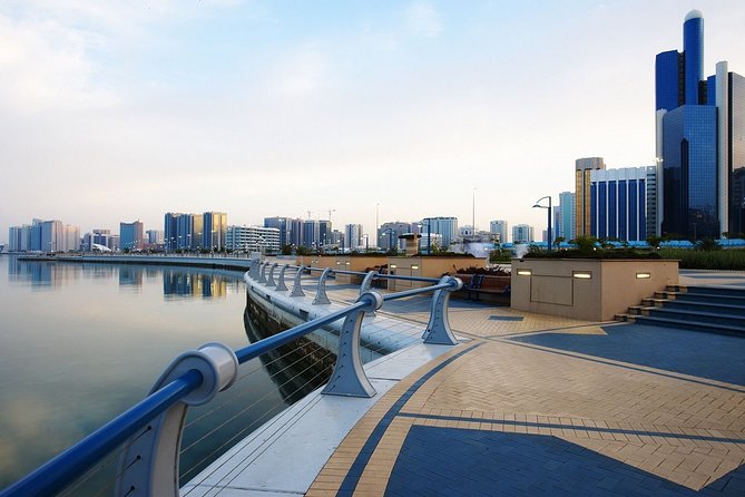 Abu Dhabi Private Tour With Qasr Al Watan & Gold Cappuccino at Emirates Palace - Customer Reviews