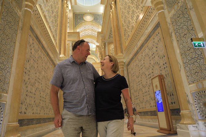 Abu Dhabi Small-Group Day Trip From Dubai Including Qasr Al Watan - Logistics