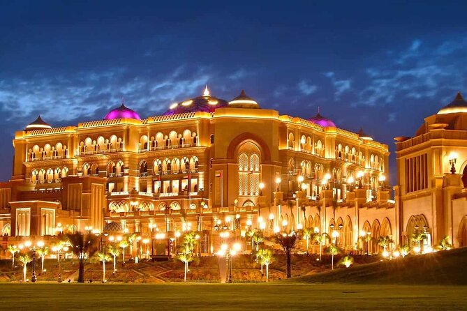 Abu Dhabi Tour in Private 4x4 With Grand Mosque, Louvre & Ferrari - Emirate Palaces