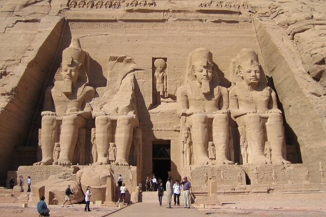 Abu Simbel by Car - Exploring the Colossal Statues