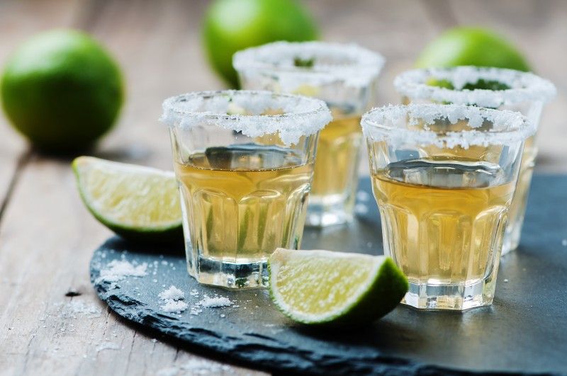 *Acapulco High Cliff Divers With 2 Drinks by Night - Tour Experience Highlights