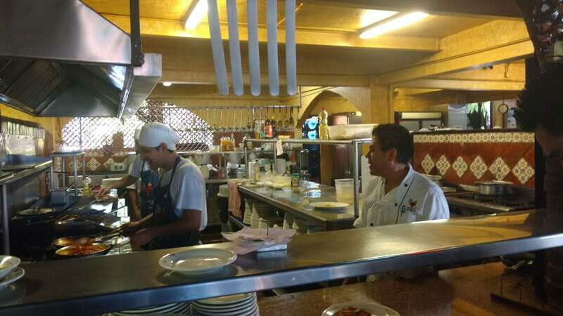 .Acapulco Market Hands On Mex Cooking Class Mezcal & Coffee - The Tour in Detail: What to Expect