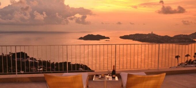 *Acapulco: Private Luxury Dinner, Drinks & High Cliff Divers - Frequently Asked Questions