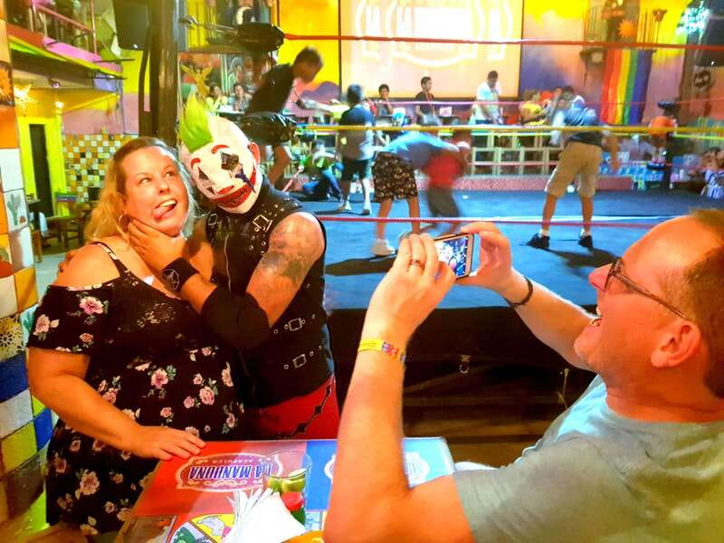 Acapulco: Saturday Wresling Experience, Tacos & Tequila - Included in the Package