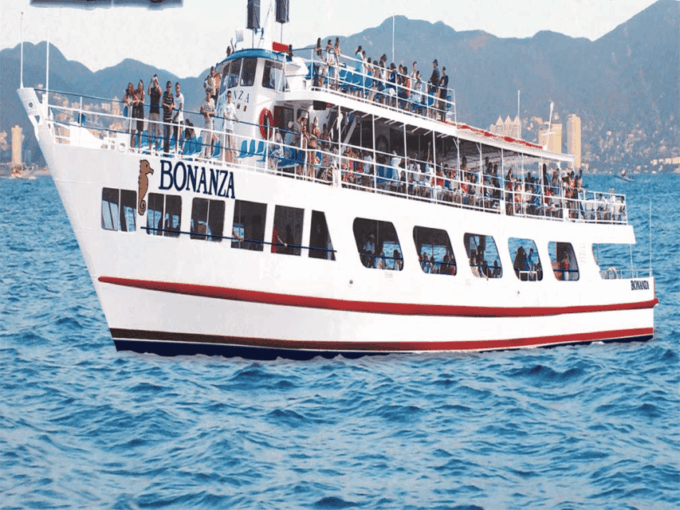 Acapulco: Sunset on Yacht Bonanza Tour - Cancellation Policy