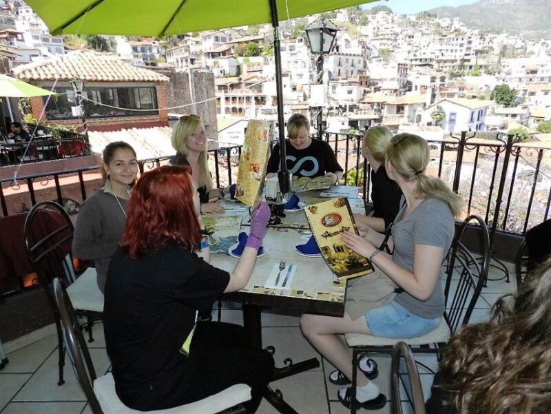 .Acapulco: Taxco the Silver Town With Breakfast and Lunch - Included Amenities