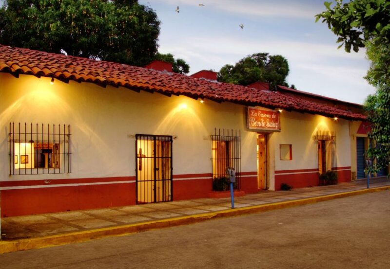 *Acapulco Walking Tour San Diego Fort Museum & Cliff Divers - Key Points
