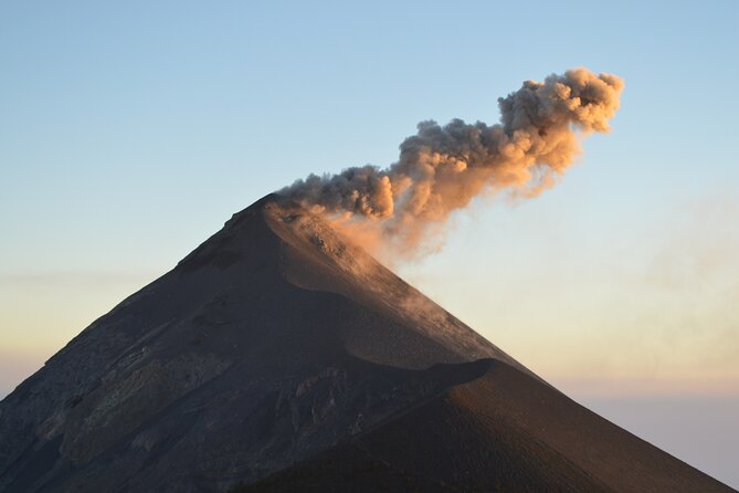 Acatenango Volcano - Location and Tour Operator