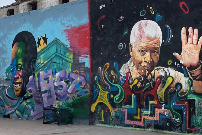 Accra City Tour - W. E. B. Du Bois Centre