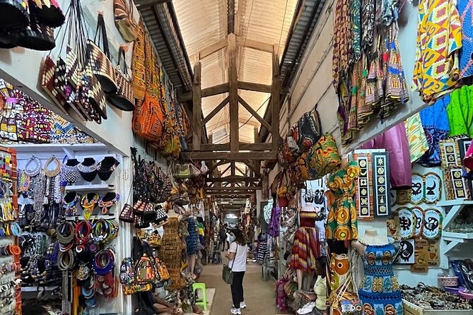 Accra Explored: A Full-Day Private City Tour for Culture Seekers - Customizing the Tour Experience