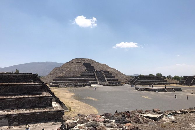 Acolman-Teotihuacan-Plaza of the Three Cultures- Craft Workshop - Taking in History