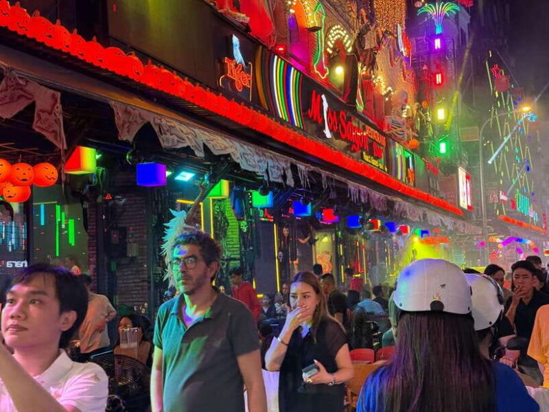 Acoustic Live Music And Street Food Tour With Female Guide - Key Points