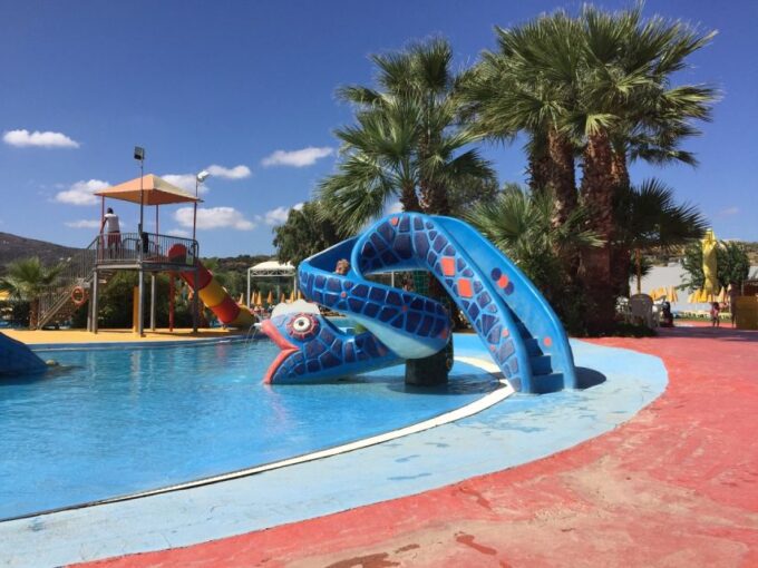 Acqua Plus Water Park Admission With Optional Transfer - Getting to Acqua Plus