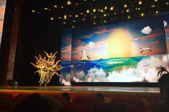 Acrobatics Show With Private Driver Service Include Hotel Pick-Up and Drop-Off - Acrobatics Show Highlights