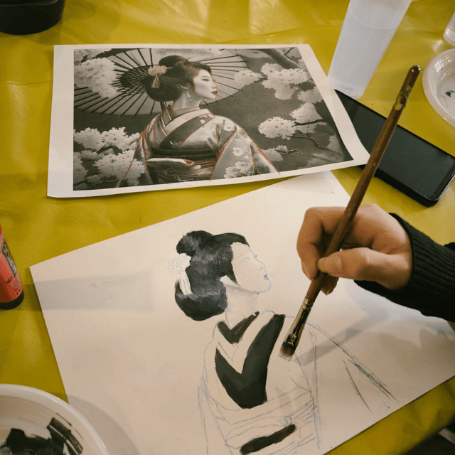 Acrylic Painting Workshop: Amazing Group Experience in Porto - Inclusions and Amenities