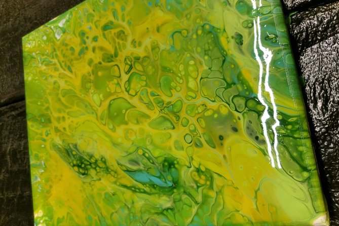 Acrylic Pour Painting Class in Estes Park, Colorado - Location and Transportation