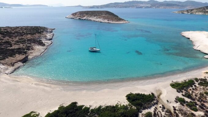 Adamantas: Full-Day Milos & Poliegos Boat Tour With Meals - Vani Beach