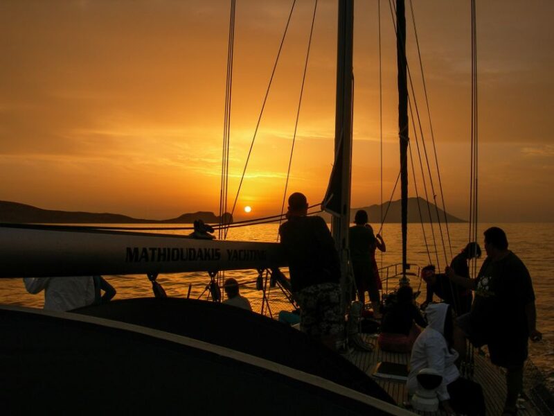 Adamas: Milos & Polyaigos Full-Day Sailboat Tour With Lunch - Milos Island Exploration