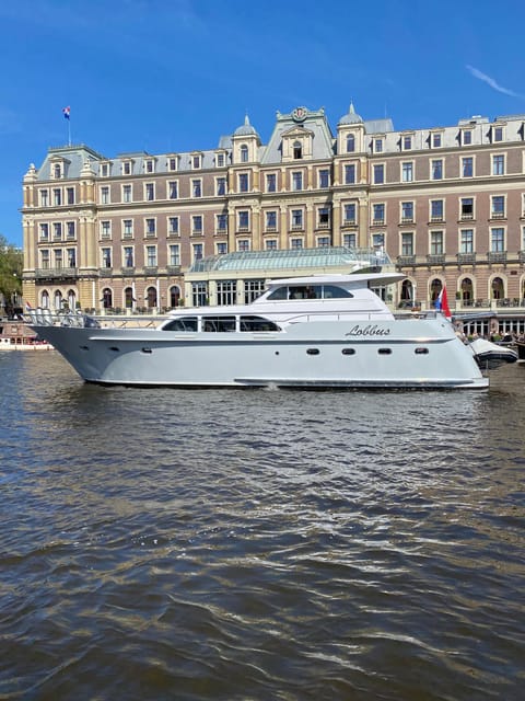 Adamboat: Cozy City Centre Cruise - Explore Amsterdams Canals