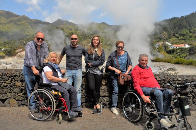 Adapted Van Tour - Furnas (Full Day) - Tea Tasting at Gorreana
