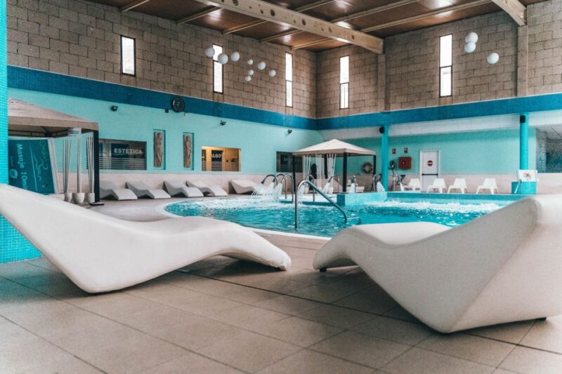 Adeje: Aqua Club Thermal Spa Entry Ticket - Thermal Pools and Water Features