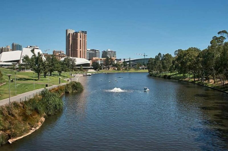 Adelaide: Dark Secrets and True Crime Walking Tour - Why Travelers Rave About This Experience