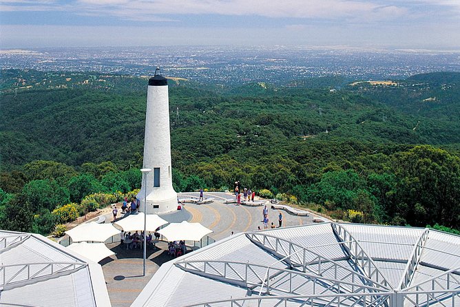 Adelaide Highlights, Hahndorf & McLaren Vale Wine Tasting and Sightseeing Tour - Knowledgeable and Enthusiastic Guides