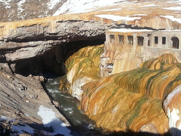 Admire the Majesty of the Cordillera: Altamontaña Experience - Key Points