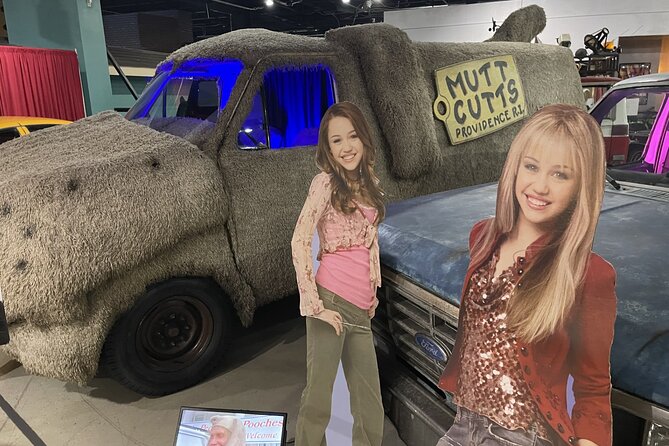 Admission Ticket to Celebrity Car Museum in Branson - Photo Opportunities in the Cars