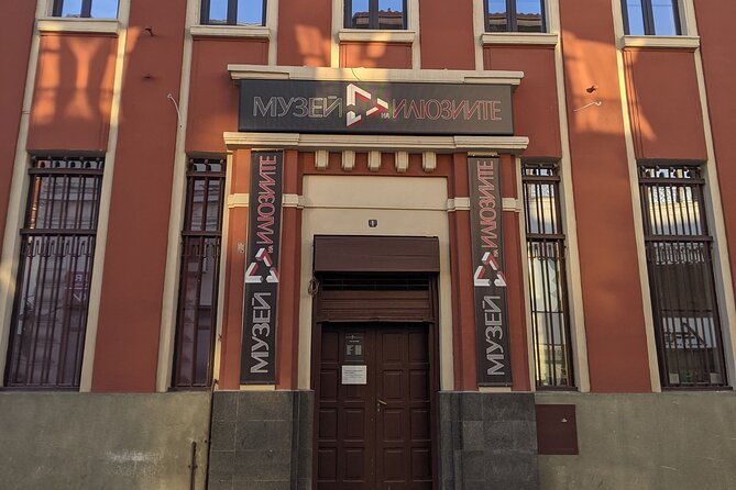 Admission Ticket to Museum of Illusions in Veliko Turnovo - Interactive Exhibits and Displays