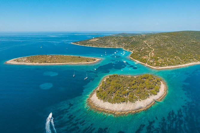 Adriatica Tour ( Blue Lagoon and Solta) From Trogir - Meeting and Pickup