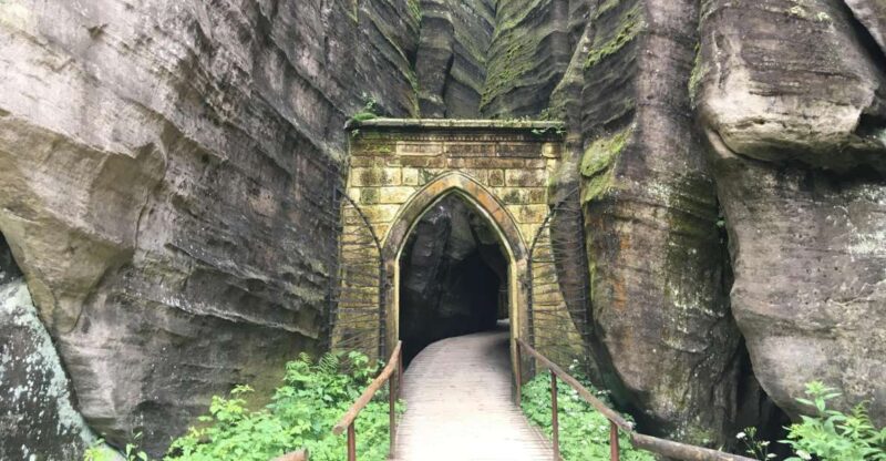 Adršpach: The Chronicles of Narnia Filming Location Tour - Key Points
