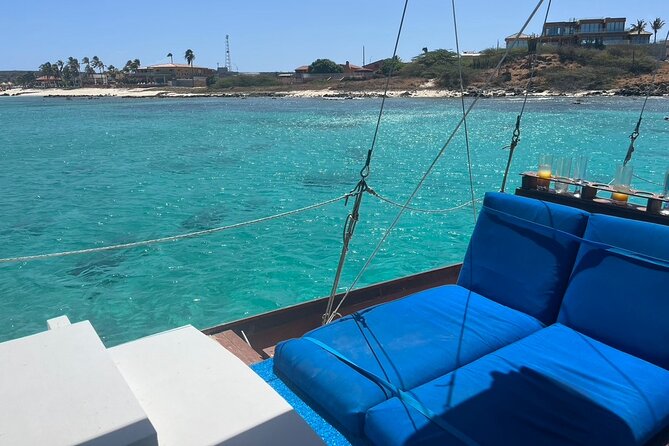 Adults Only Catalina Bay Small Group Snorkel & Sunset Sail - Accessibility and Accommodations