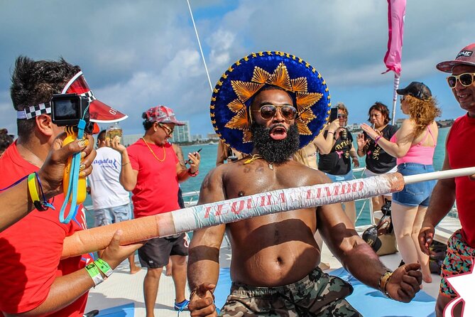 Adults Only Hip Hop Sessions Boat Party Cancun - Transportation and Capacity